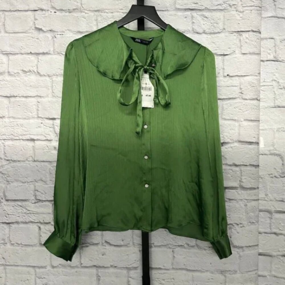 NWT - Zara Green Blouse